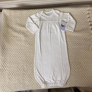 White Organic Baby Gown 0-3 months NWT